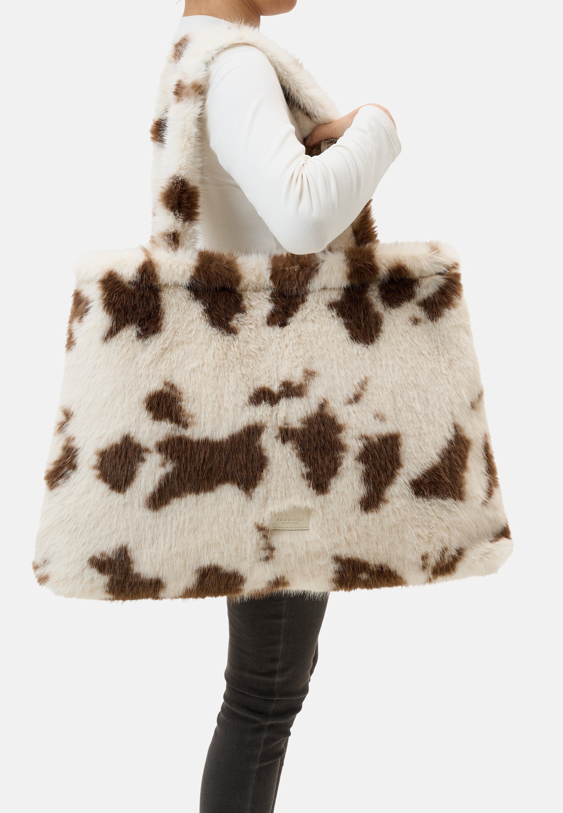 Cow White & Brown Norrlida Shopper