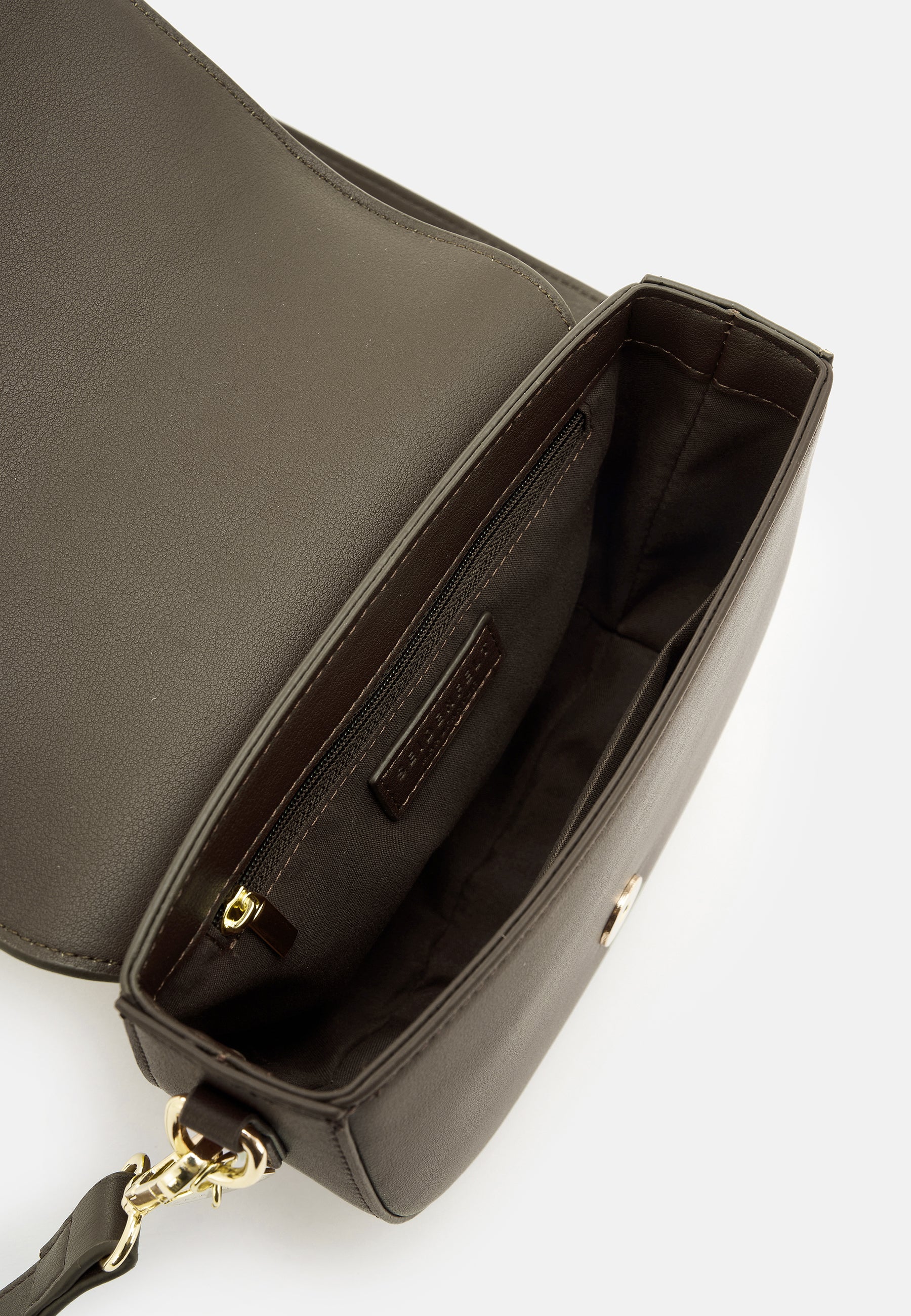 Nelma Saddle