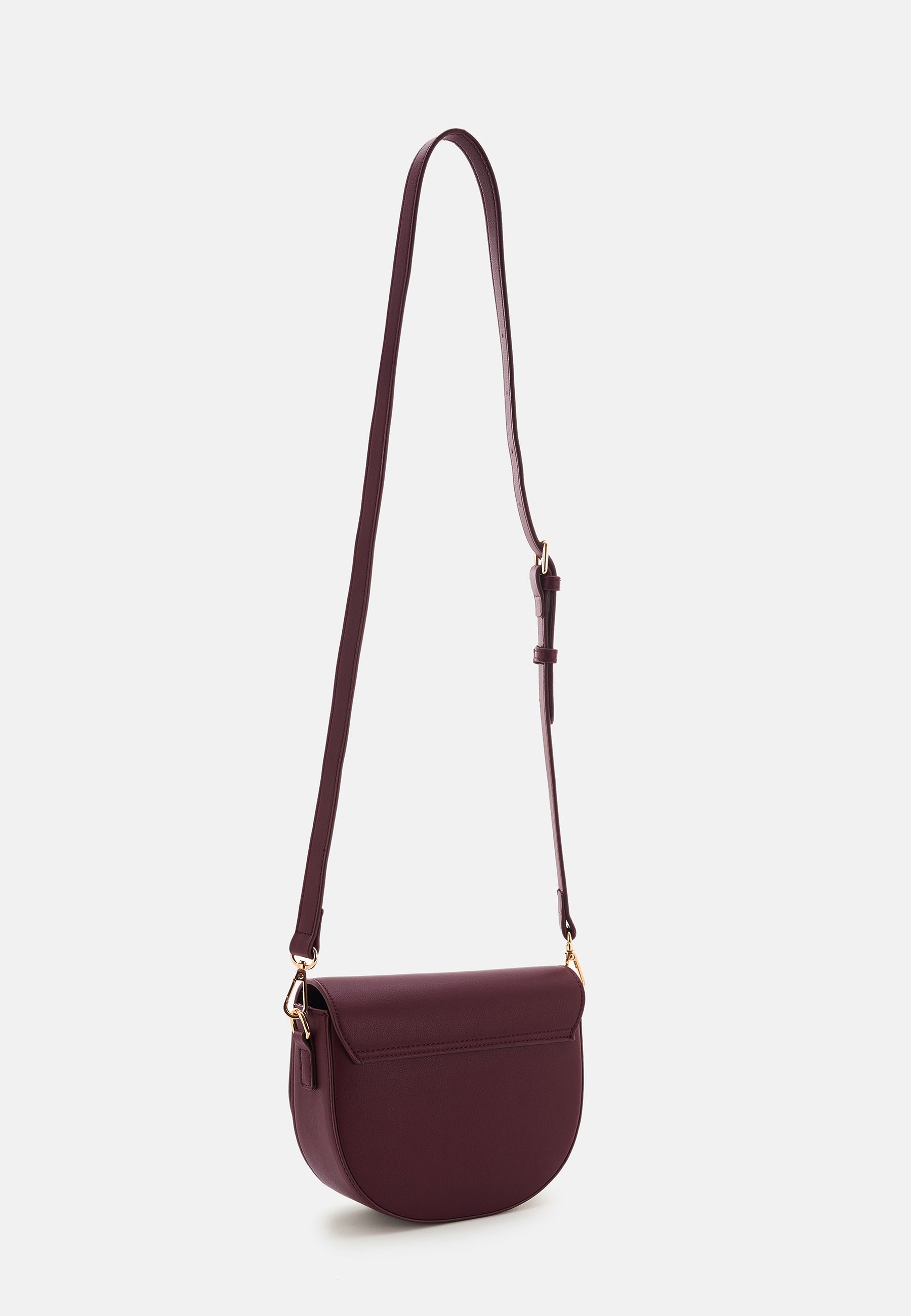 Nelma Saddle