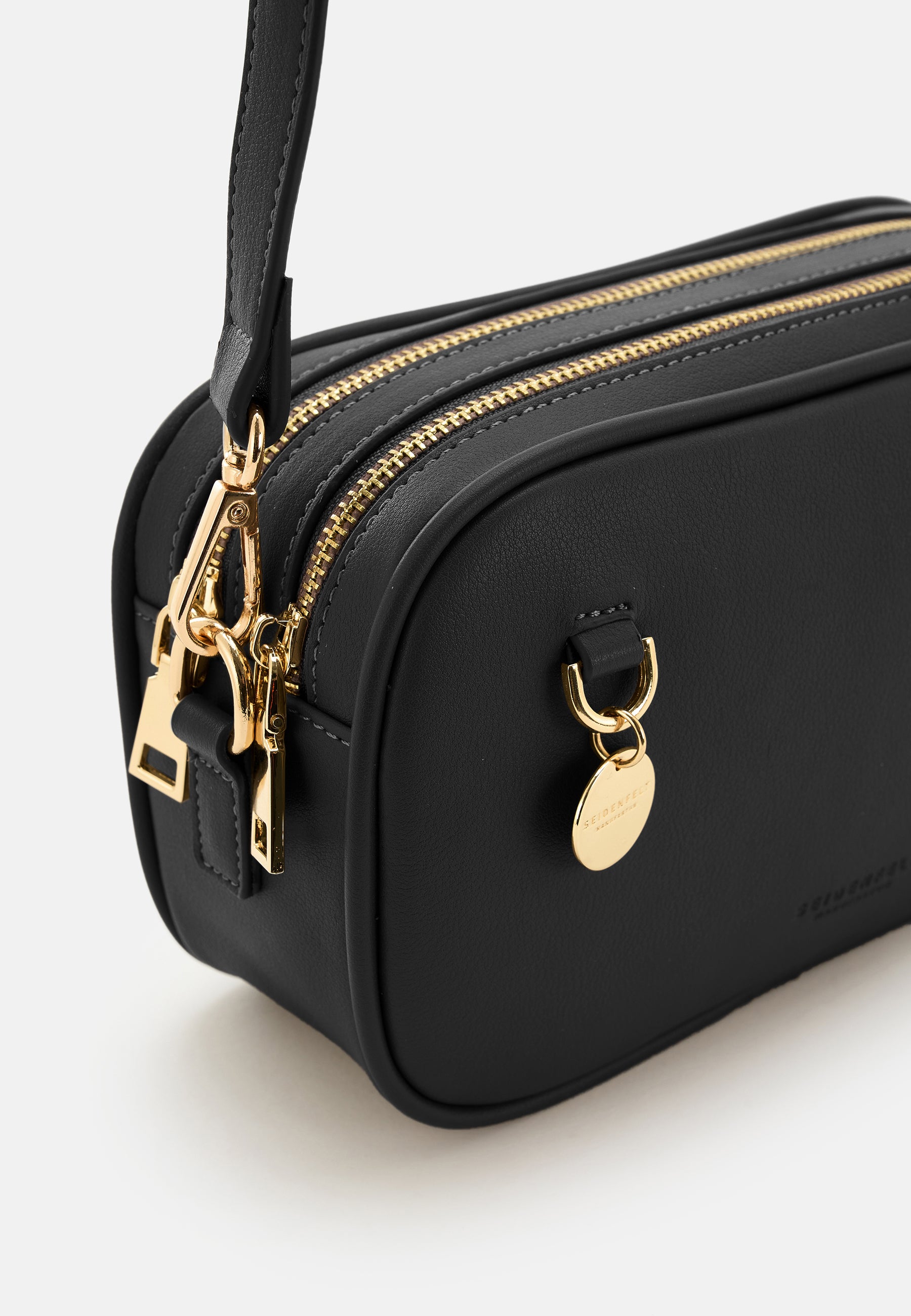 Nelma Camera Bag