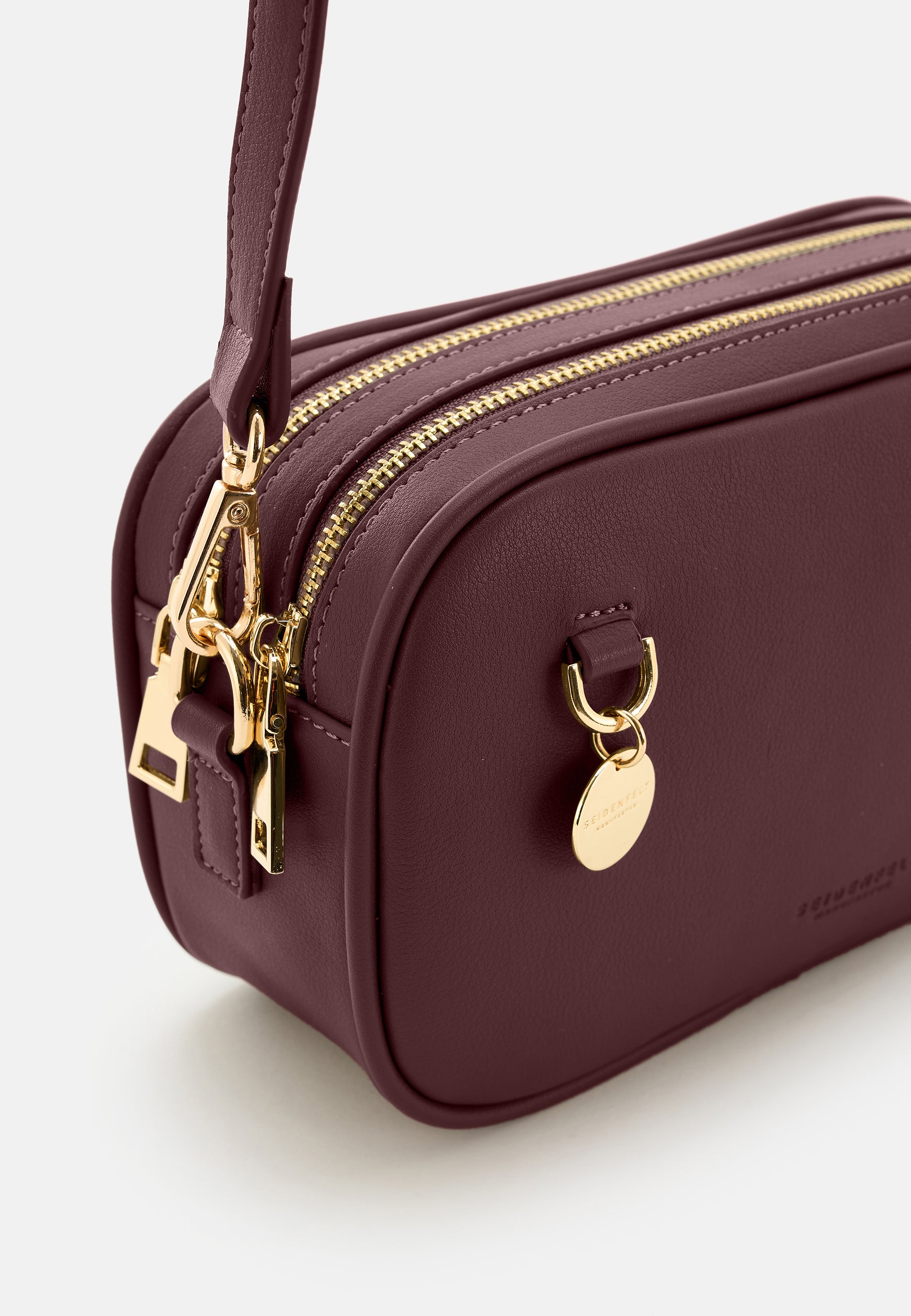Nelma Camera Bag