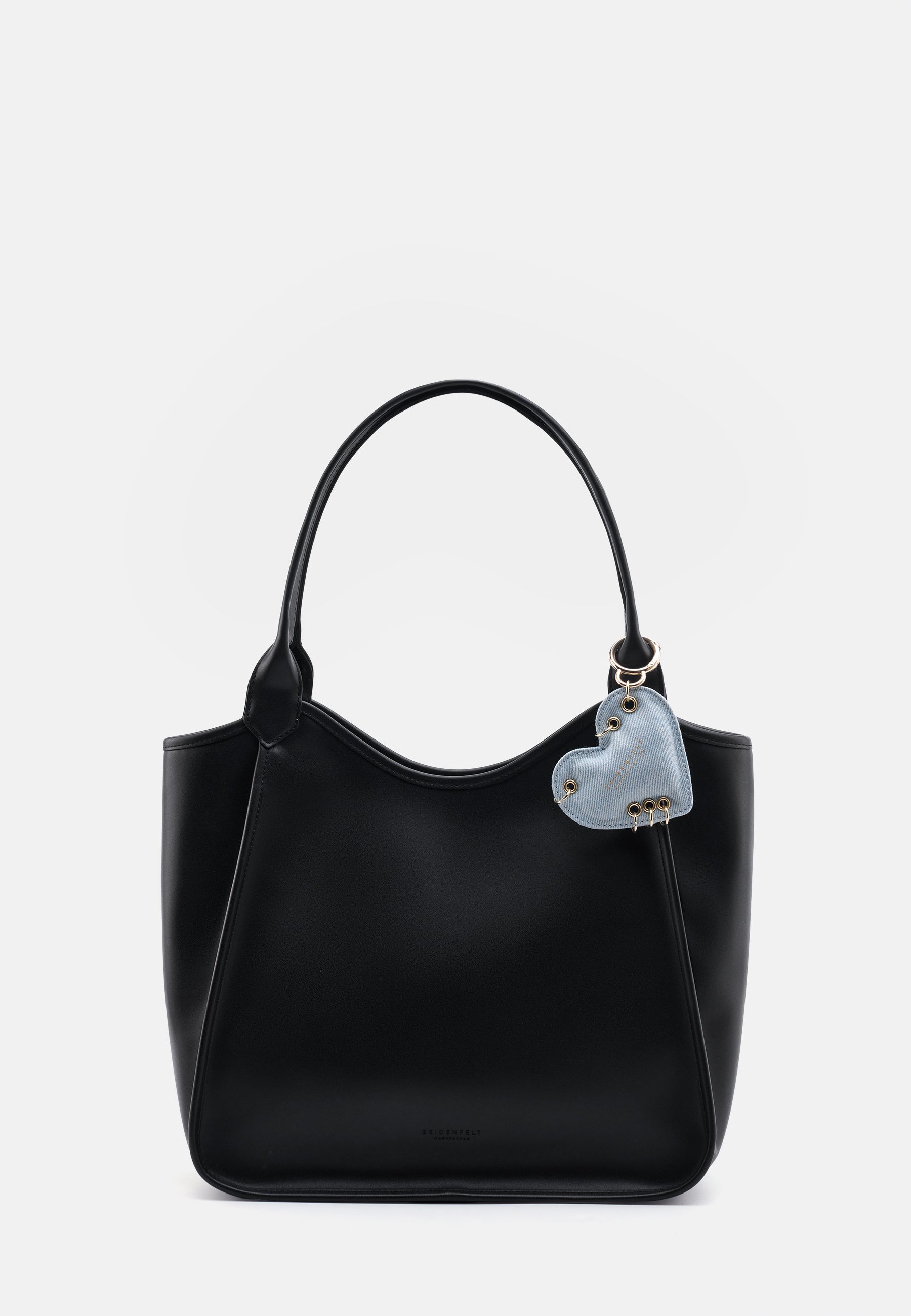 Tahmela Shopper