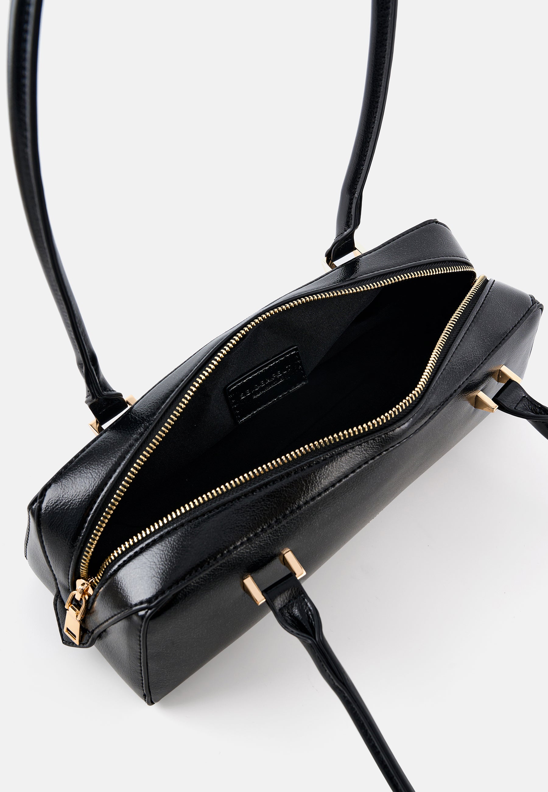 Alunda Shoulderbag glossy black OS