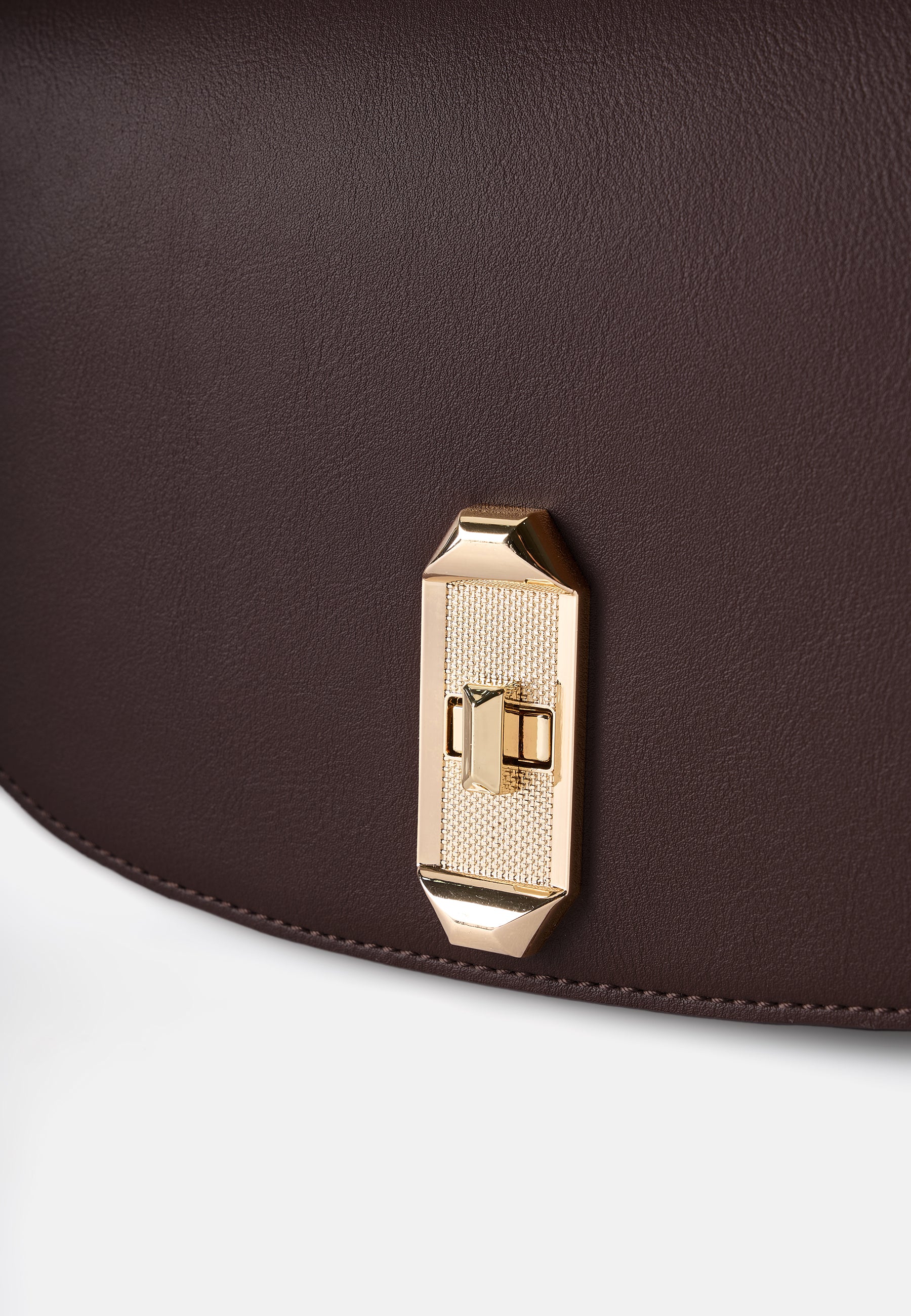 Eiby Shoulderbag dark chocolate OS