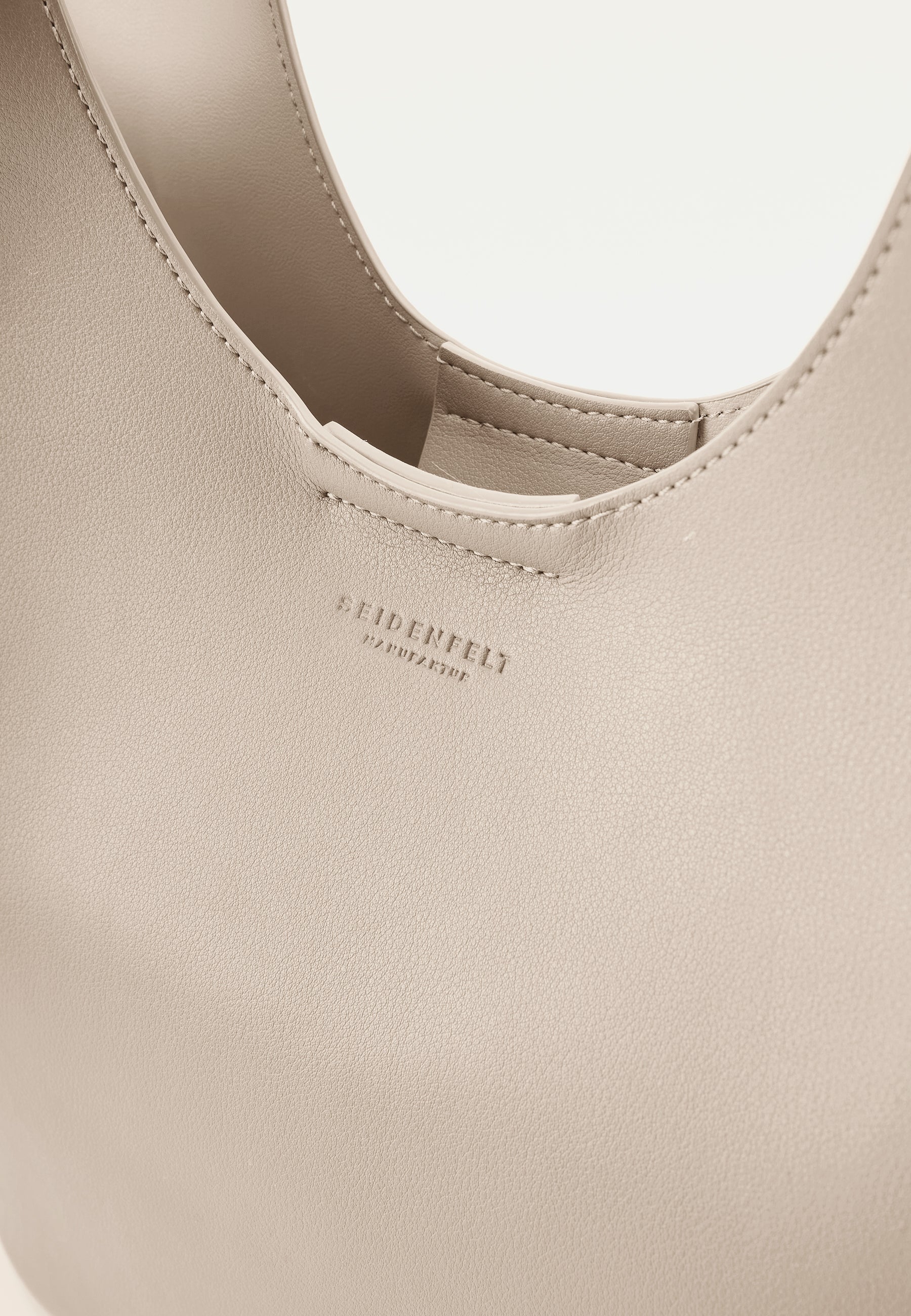 Seidenfelt - Bags - Nelma Tulip Shopper - warm beige / OS