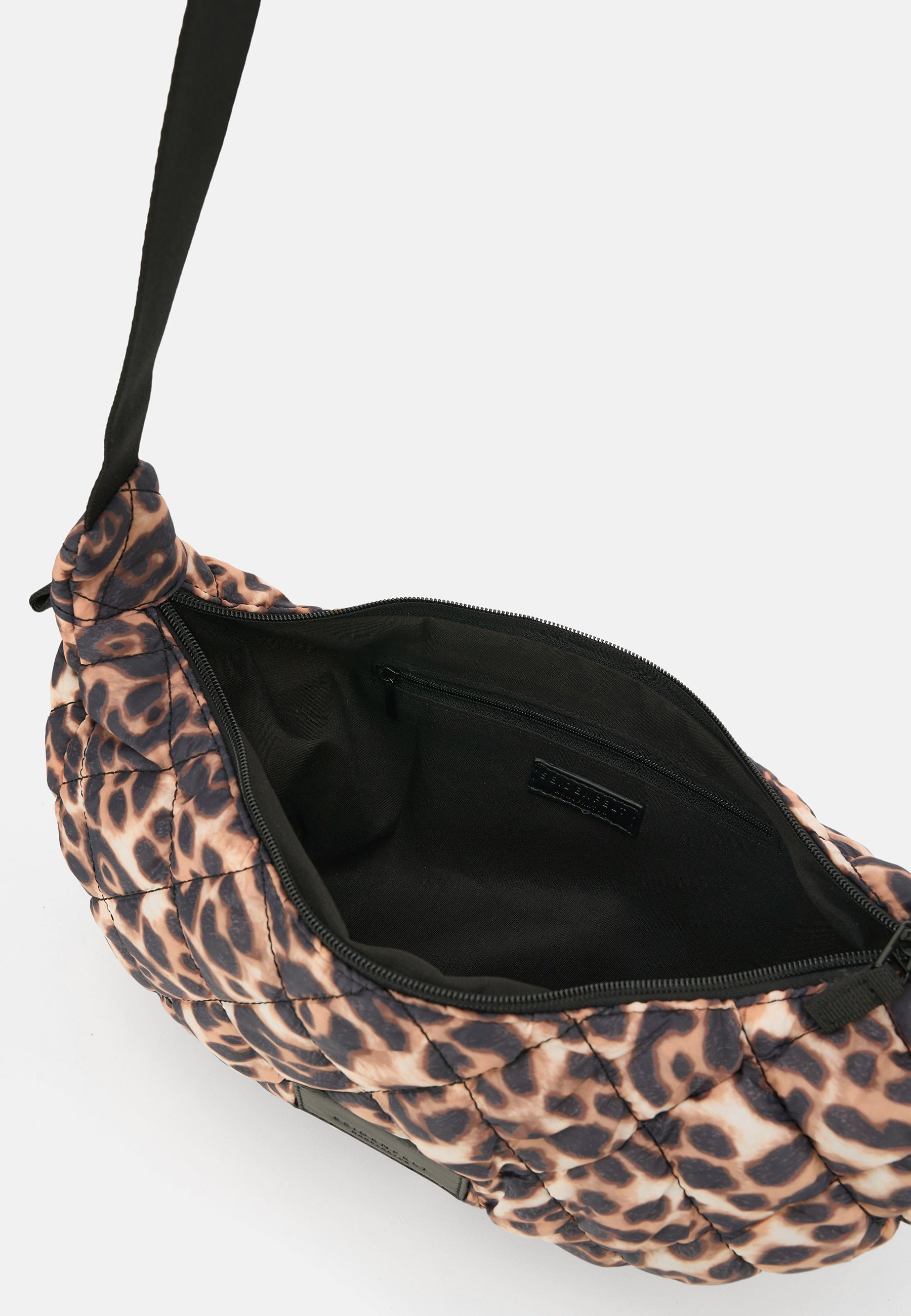 Seidenfelt - Handtaschen>Damen>Kunstledertaschen>Halbmond Taschen - Evenes Halfmoon Bag Leo - leo pattern / OS