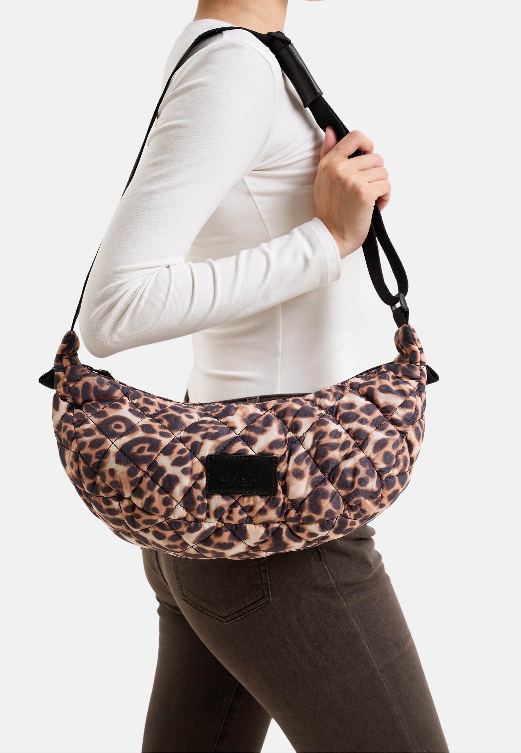 Seidenfelt - Handtaschen>Damen>Kunstledertaschen>Halbmond Taschen - Evenes Halfmoon Bag Leo - leo pattern / OS
