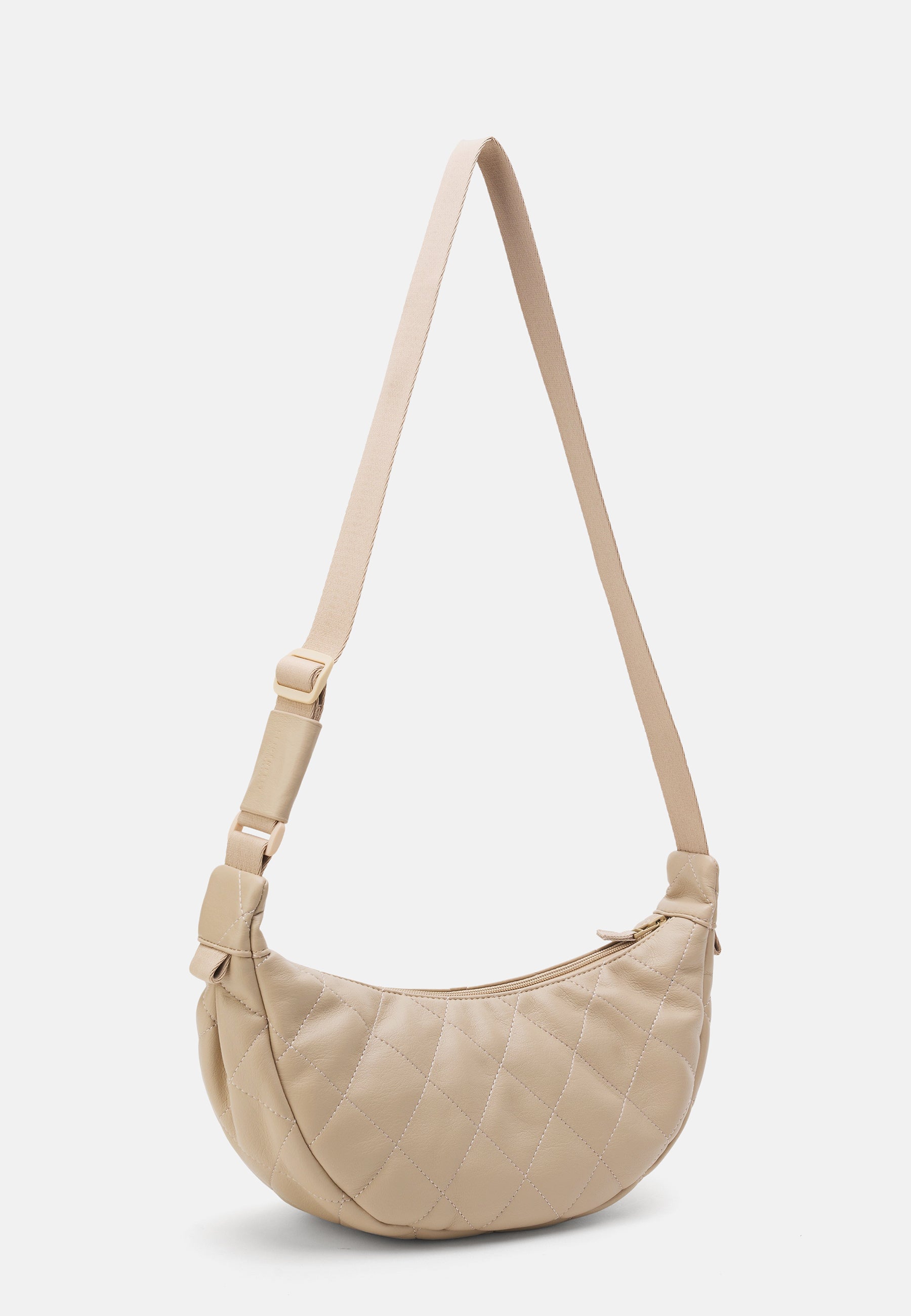 Evenes Halfmoon Bag light sand OS