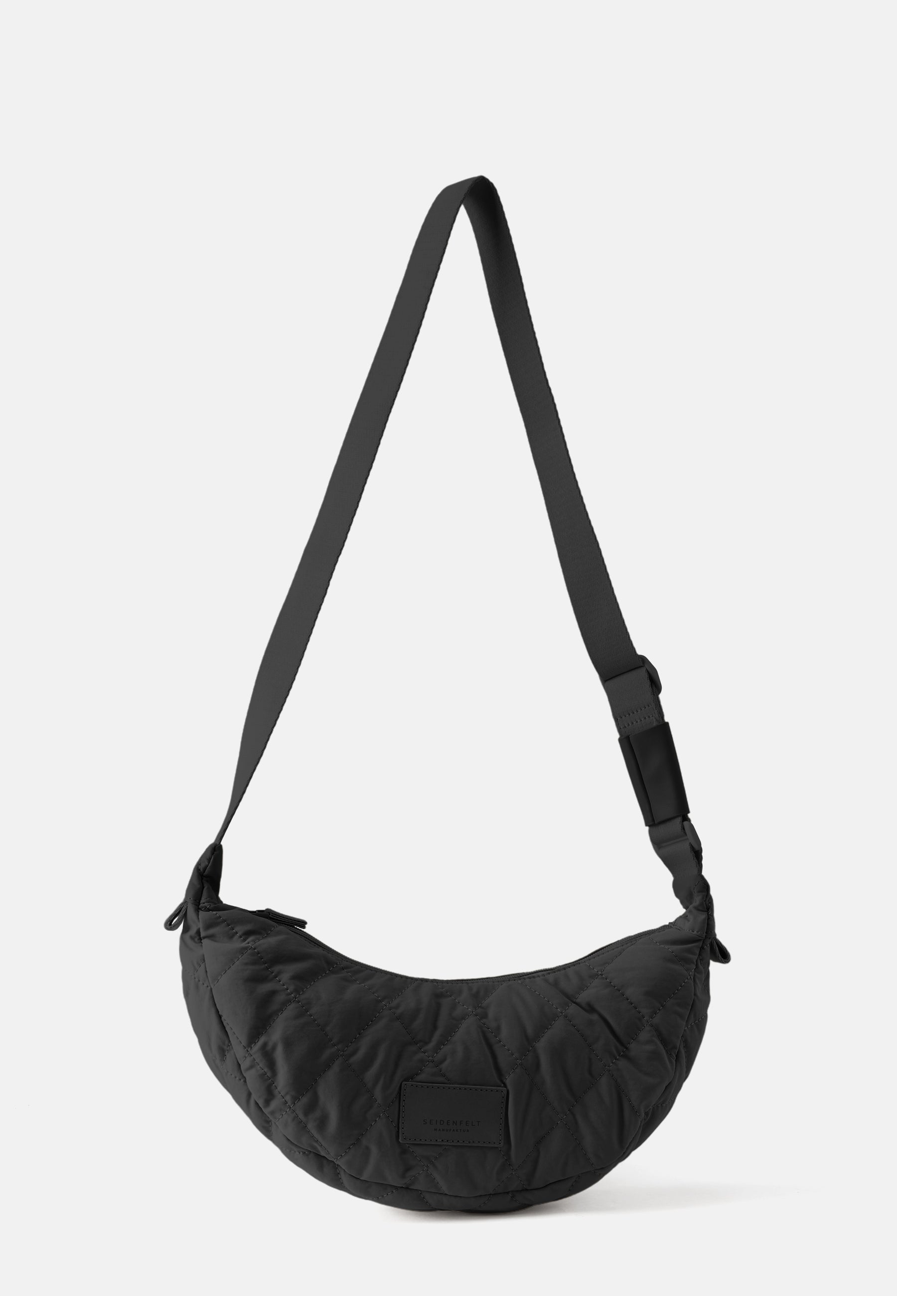 Seidenfelt - Handtaschen>Damen>Kunstledertaschen>HalbmondTaschen - Hetta Halfmoon Bag - black / OS-buttermilk / OS-chai latte / OS