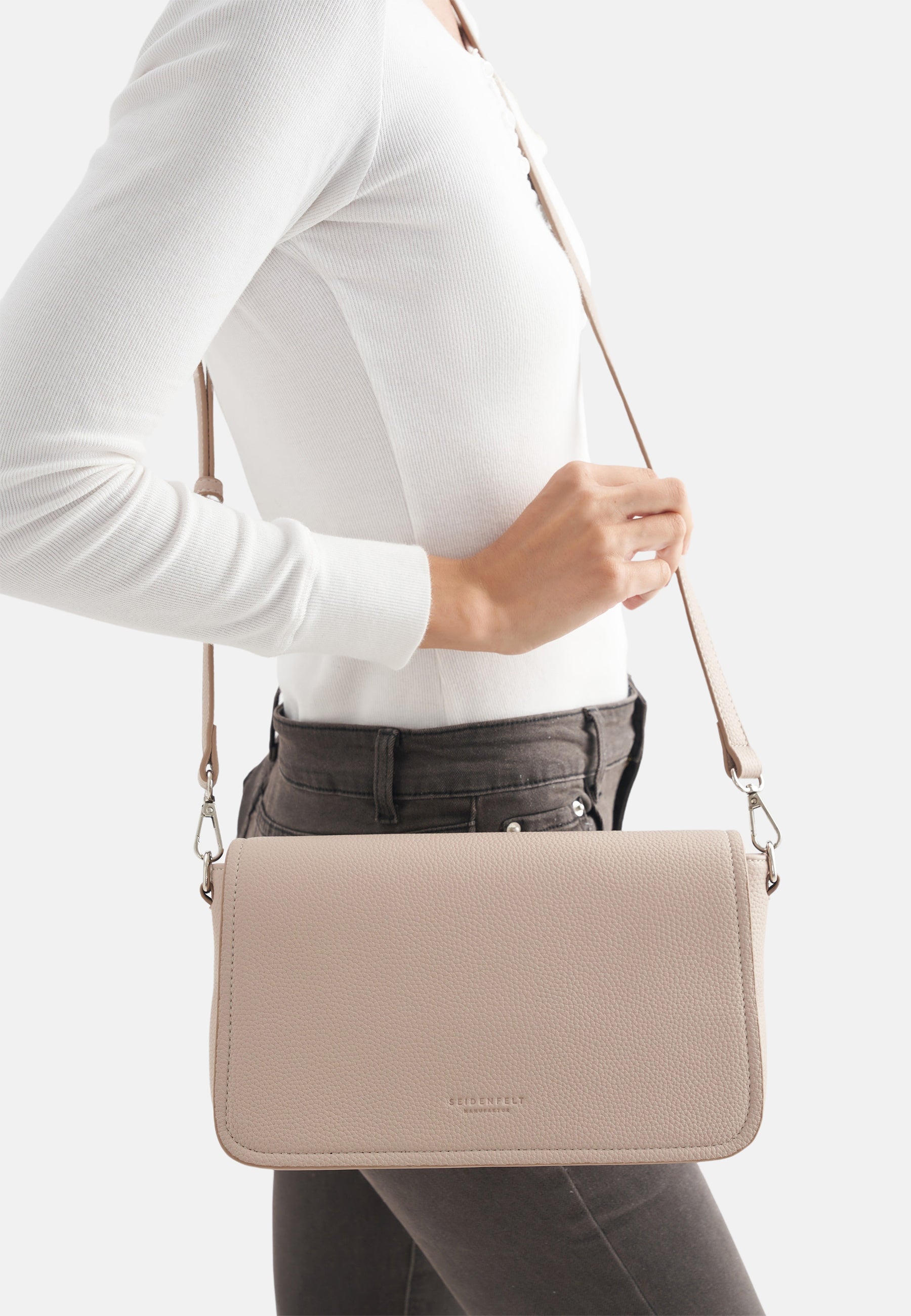 Seidenfelt - Handtaschen>Damen>Kunstledertaschen>Schulter Taschen - Malvik Shoulderbag - black / OS-summer stone / OS-sky blue / OS