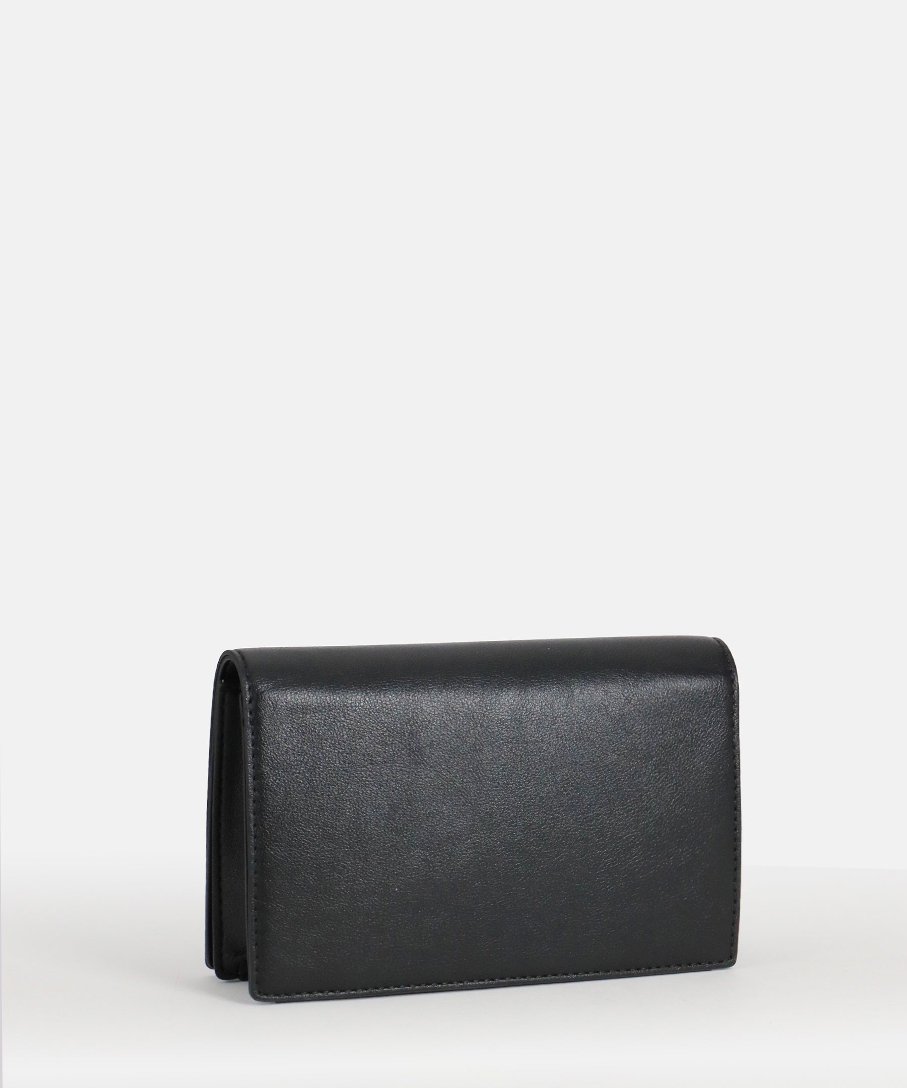 Birsta Clutch