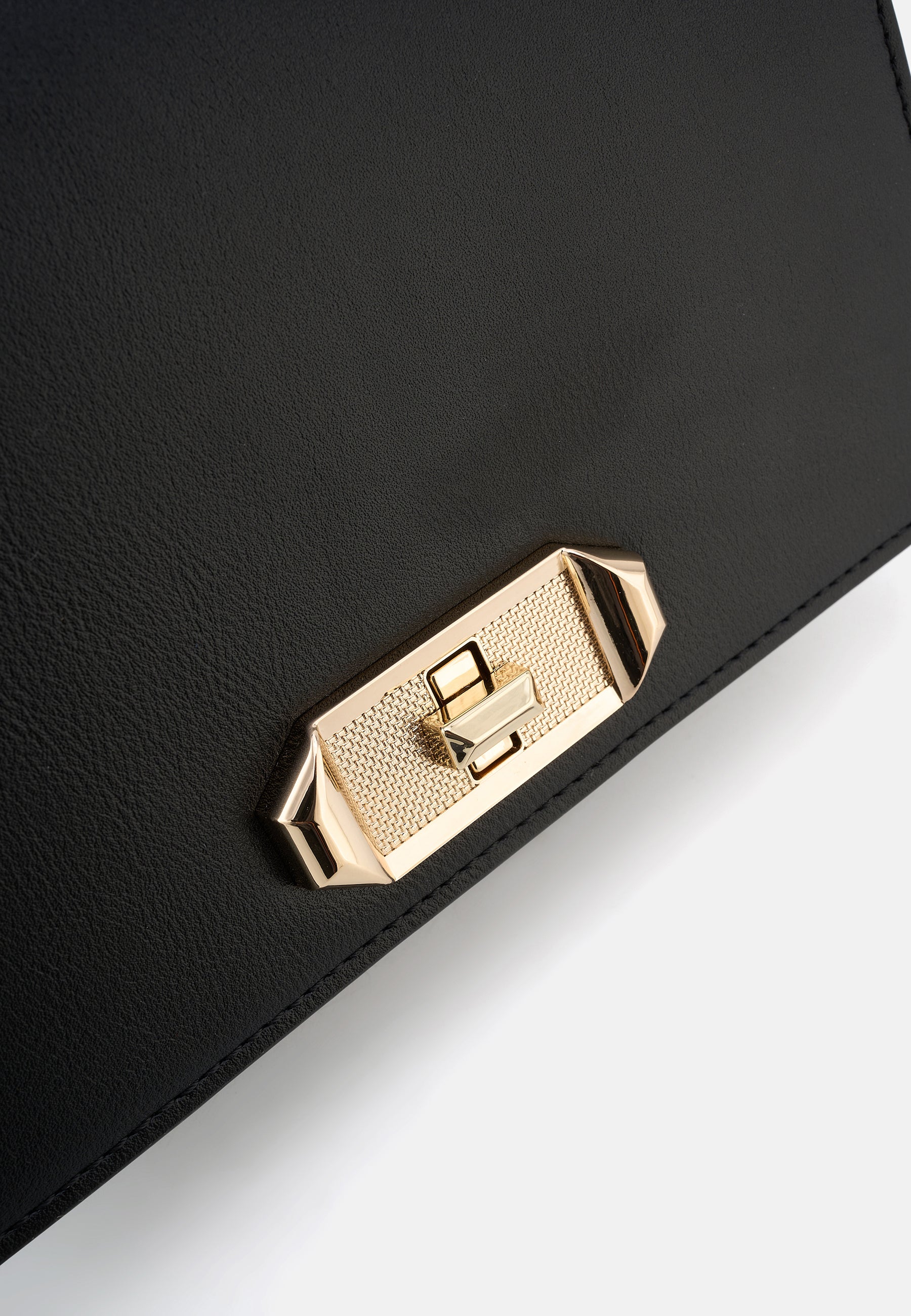 Eiby Clutch black OS