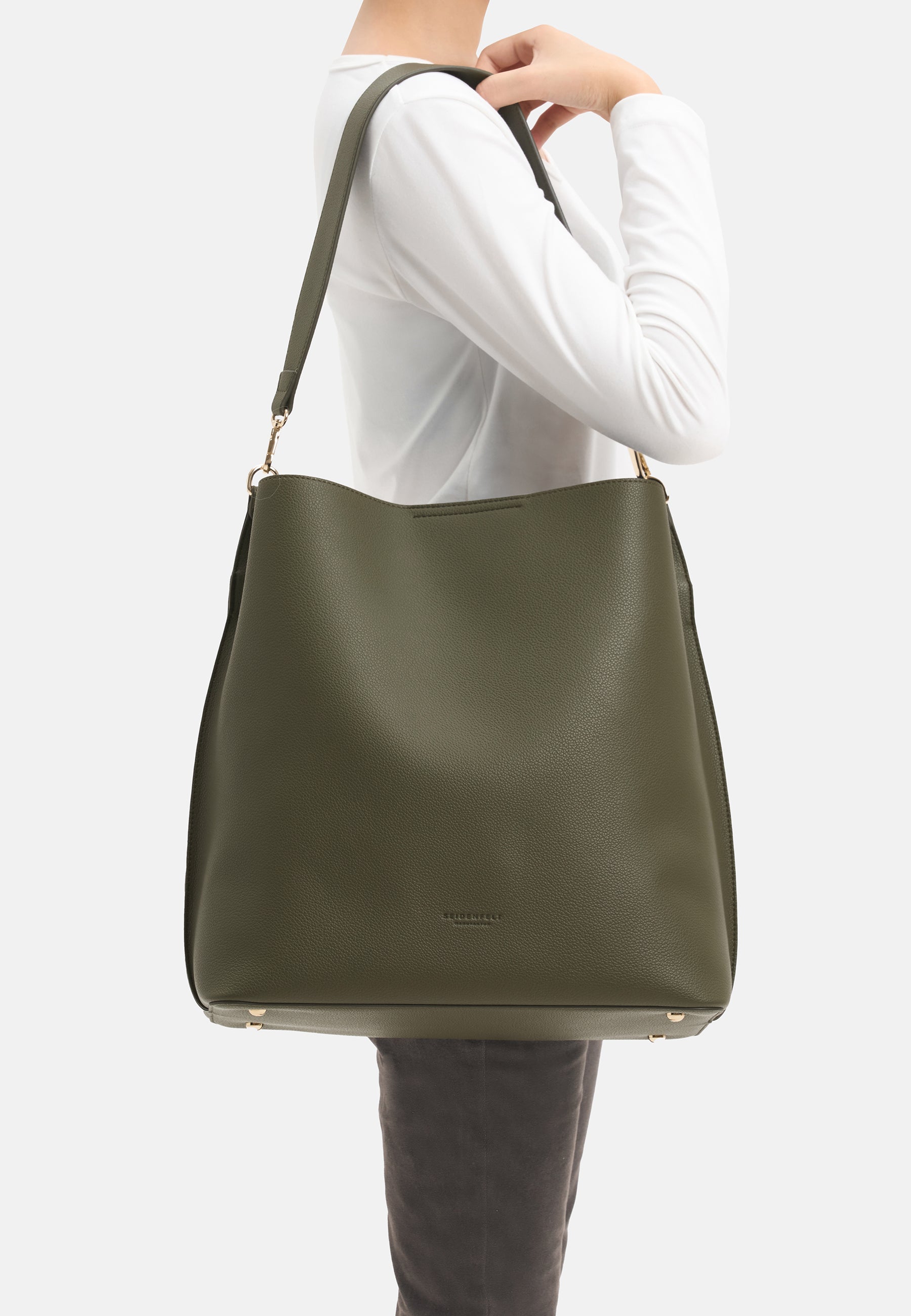 Meloy Hobo soft cream OS