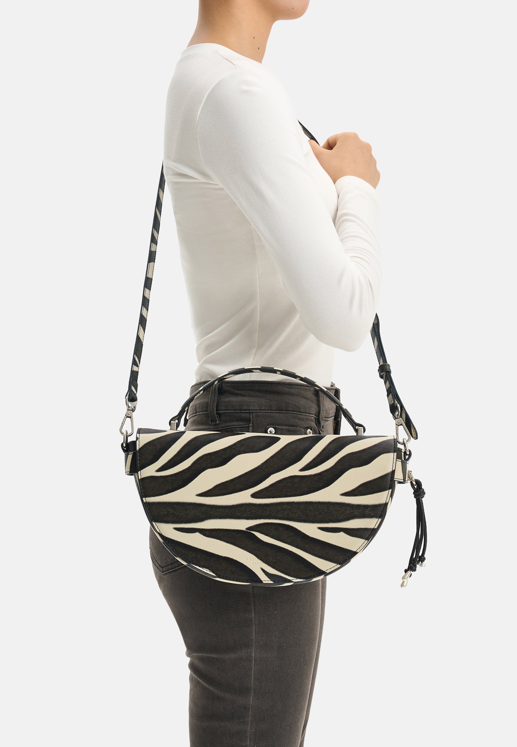 Sandve Saddle zebra pattern OS