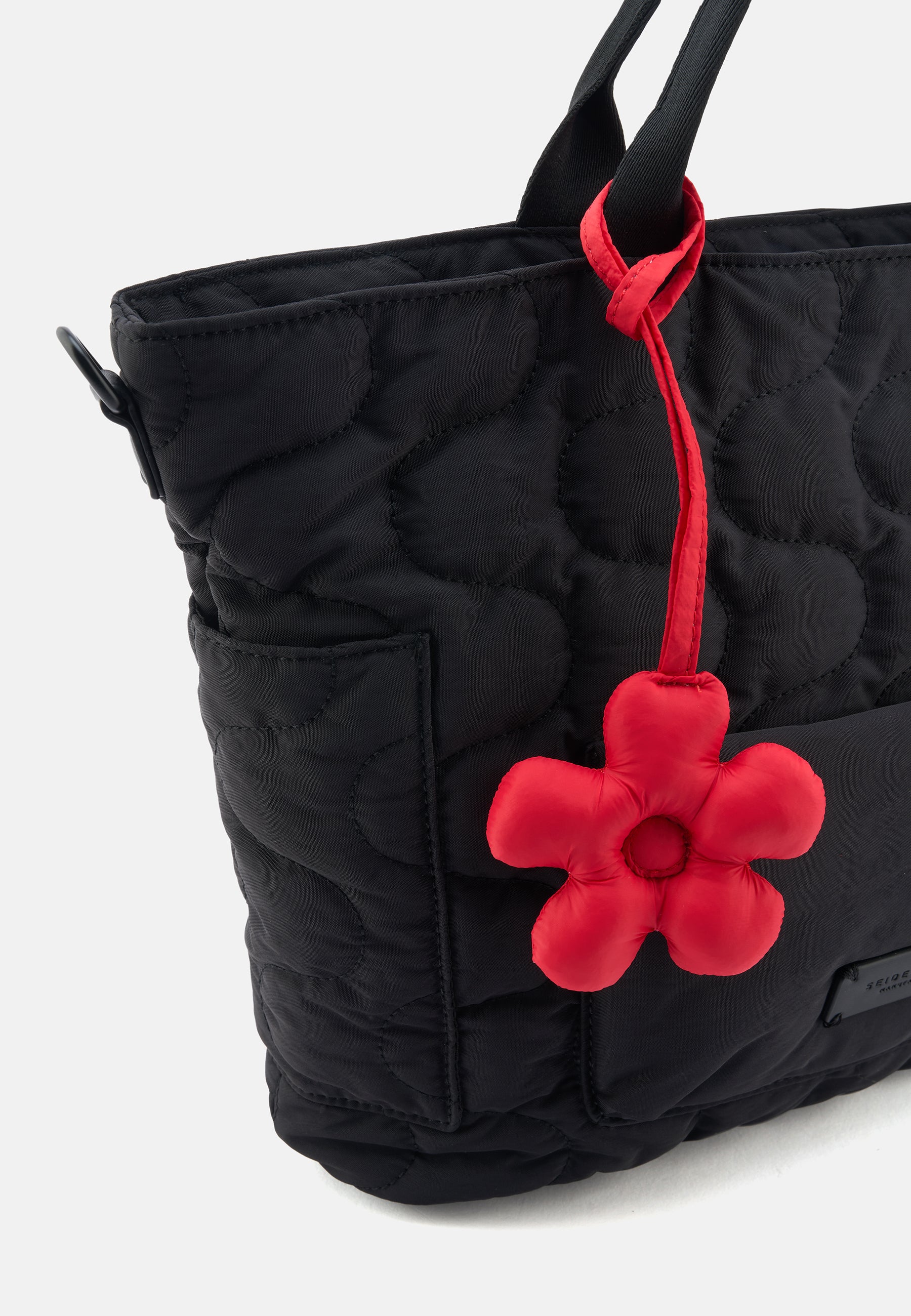 Vaala Tote