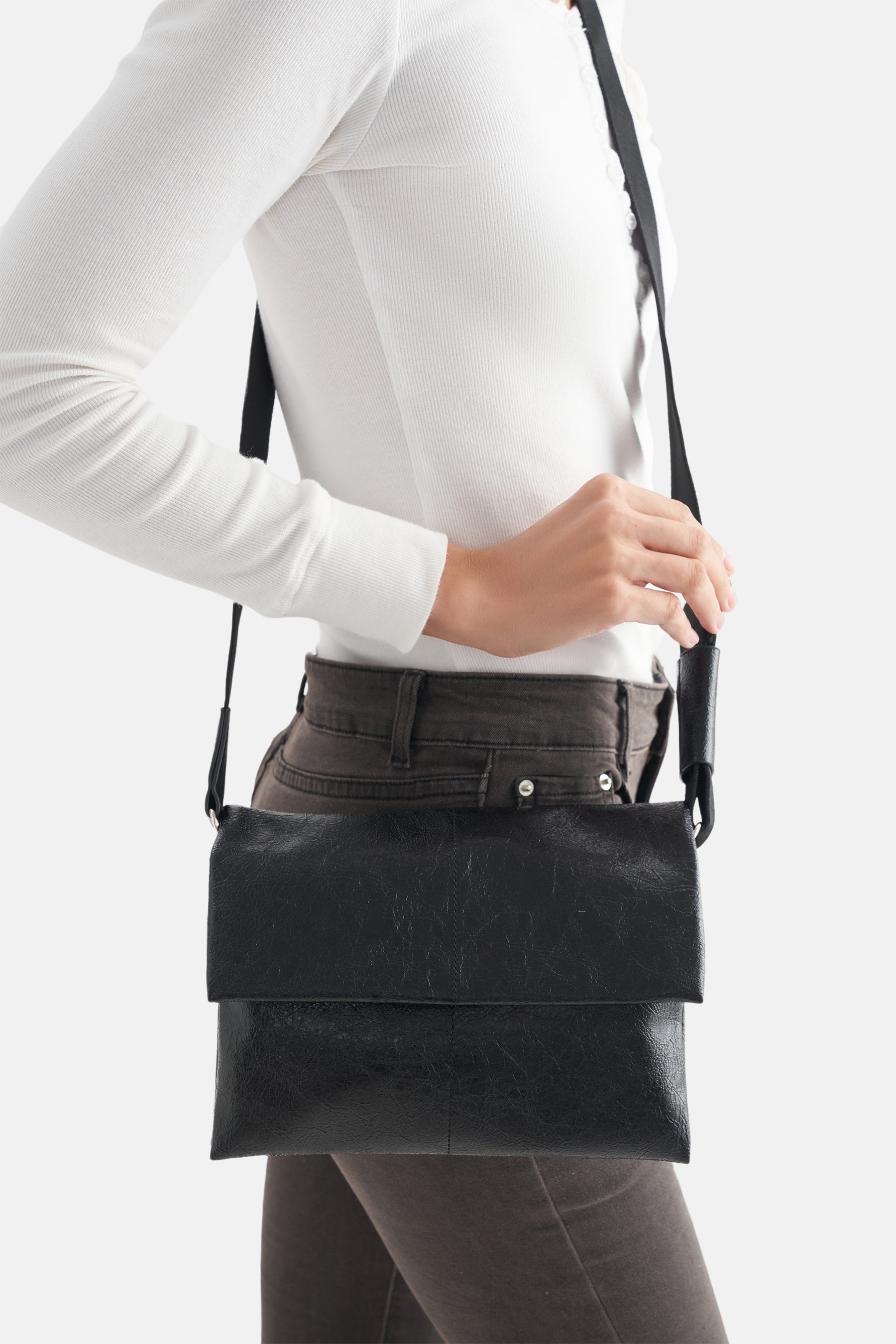 Seidenfelt - Handtaschen>Damen>Kunstledertaschen>Crossbody Taschen - Vejen Crossbag - glossy black / OS-glossy white / OS-glossy sand / OS