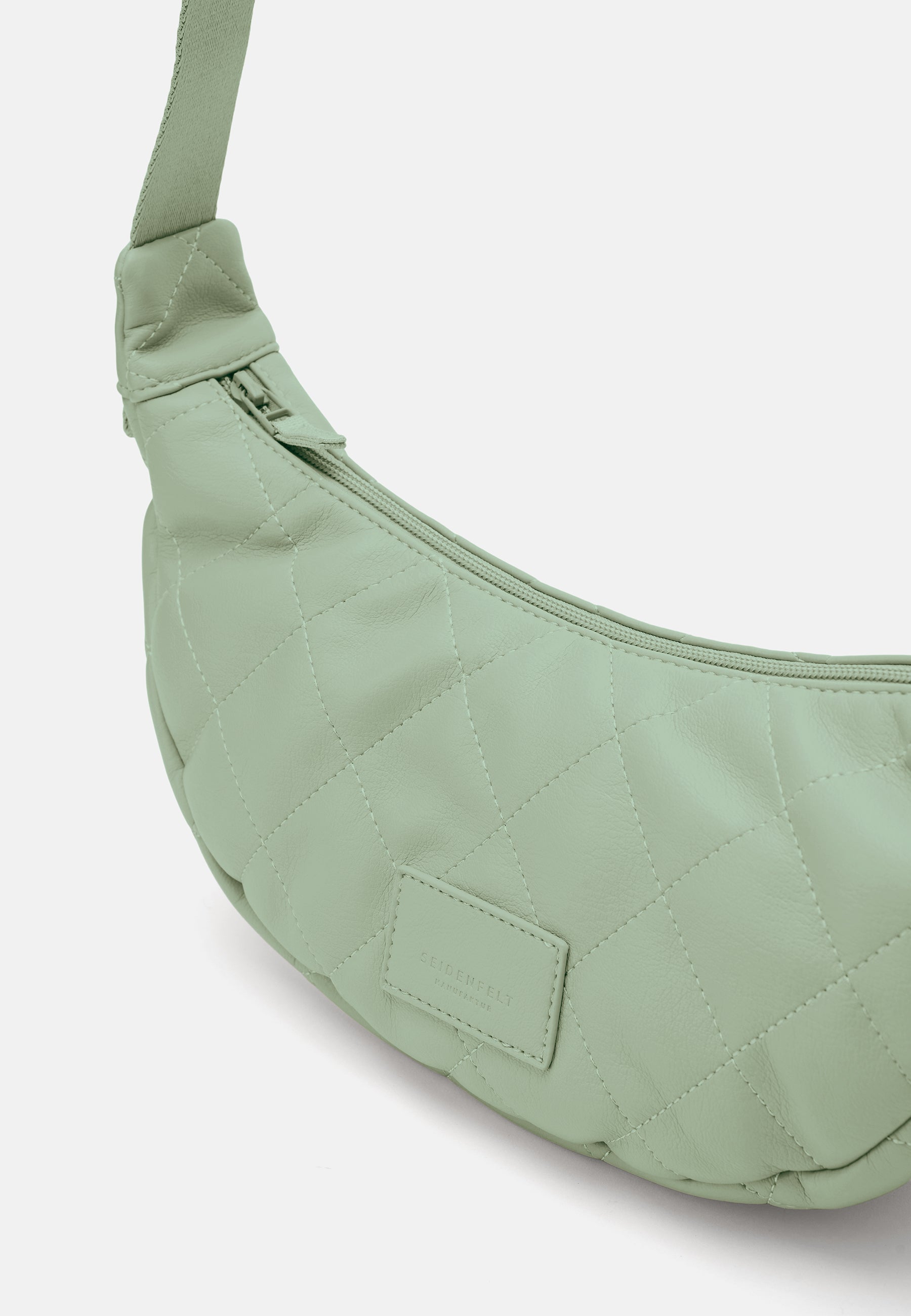 Evenes Halfmoon Bag sage OS