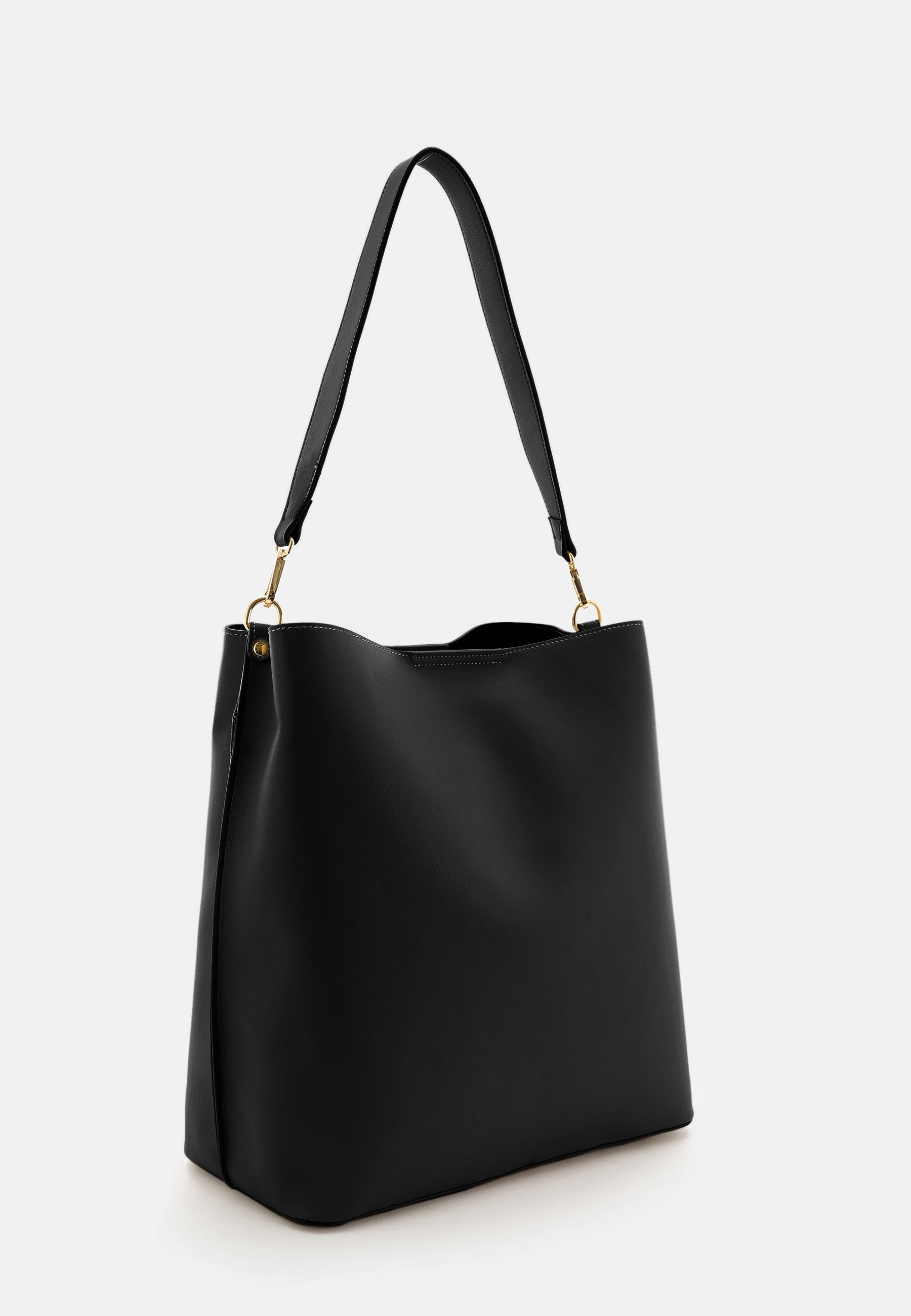 Nelma Hobo black OS