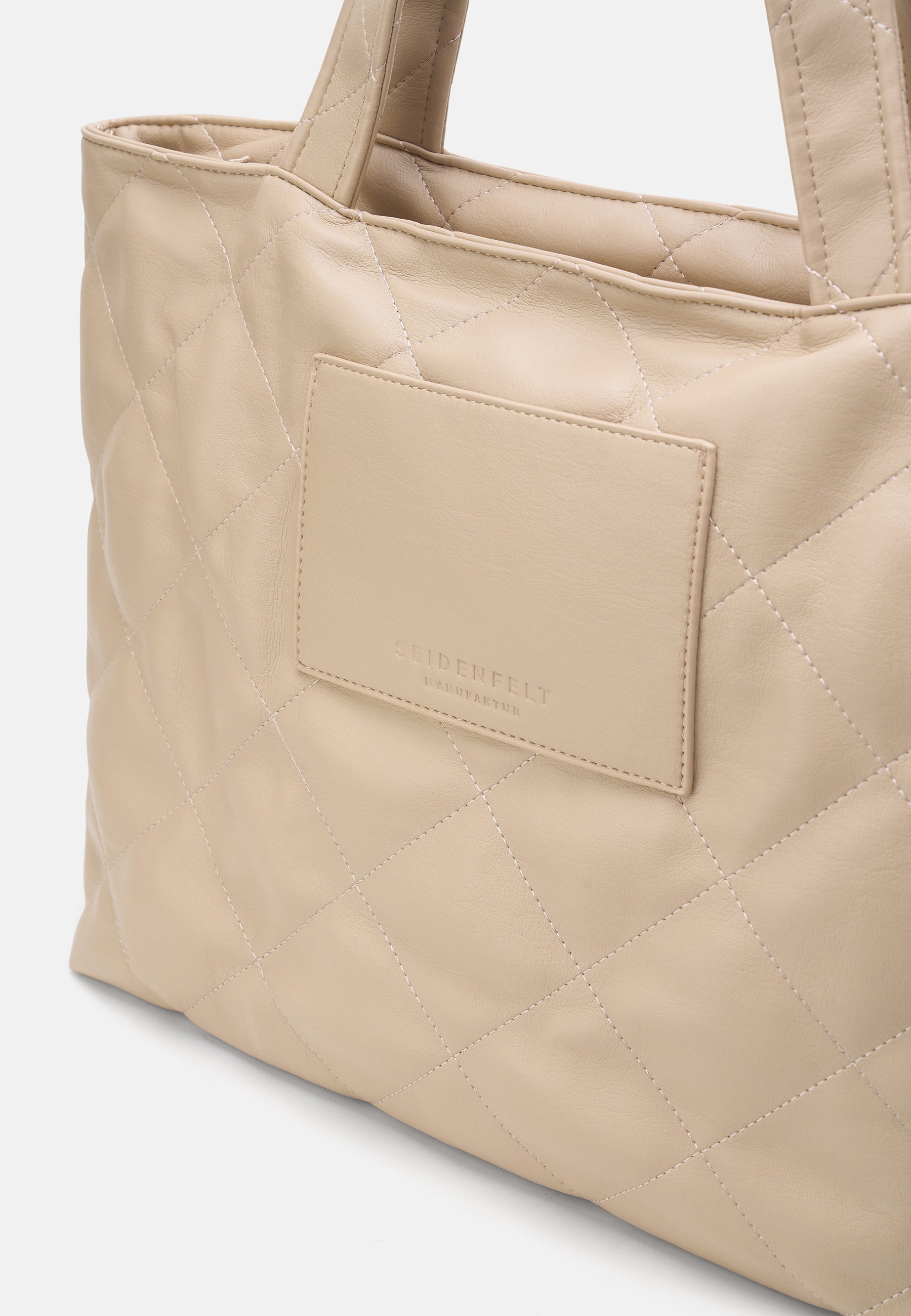 Seidenfelt - Handtaschen>Damen>Kunstledertaschen>Shopper Taschen - Evenes Big Tote - light sand / OS-sage / OS