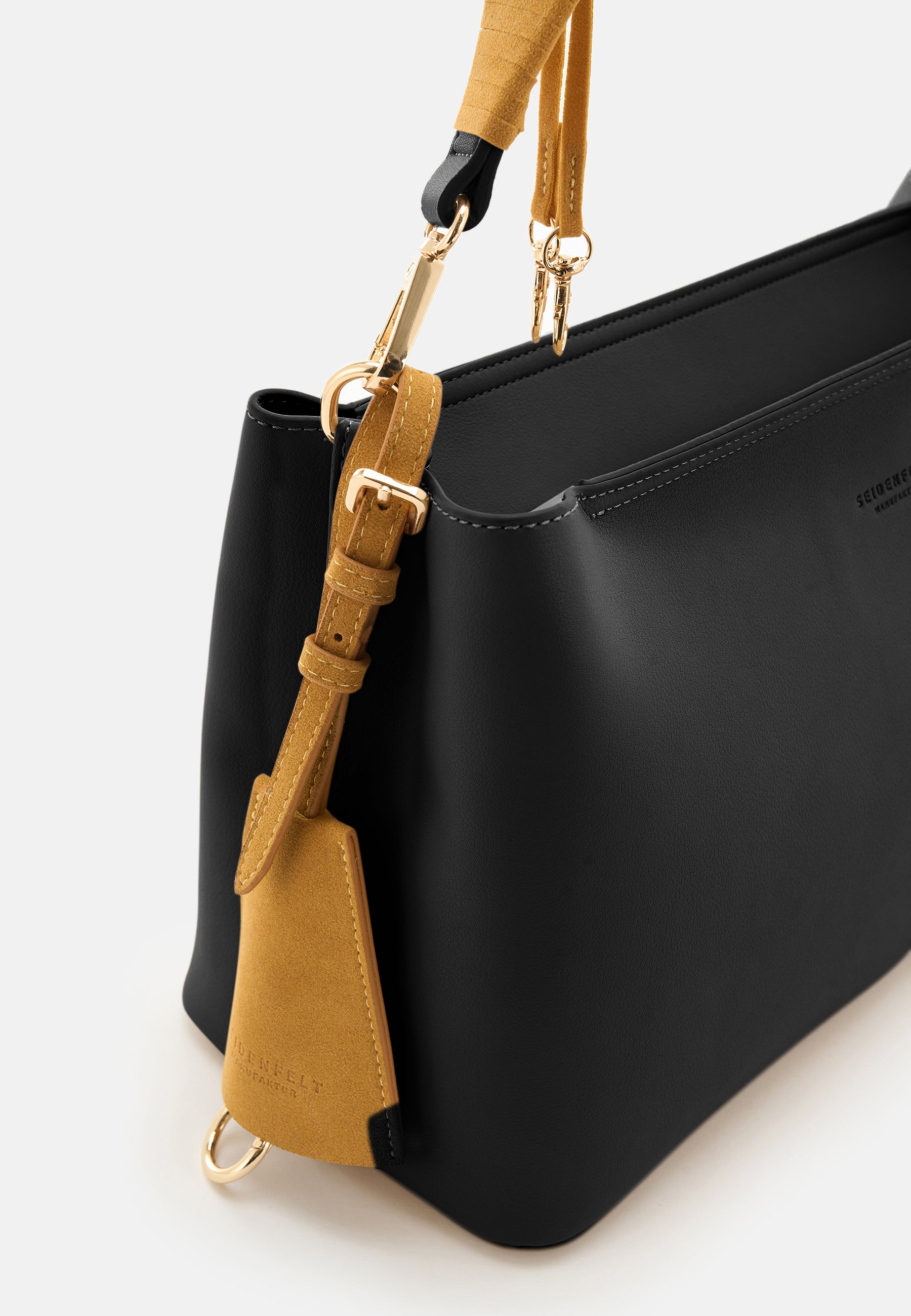 Lyby Shoulderbag black OS